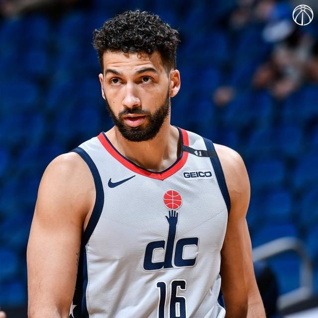 江南体育app官方下载-28岁新秀终于等到证明机会 队友称他是最努力的人