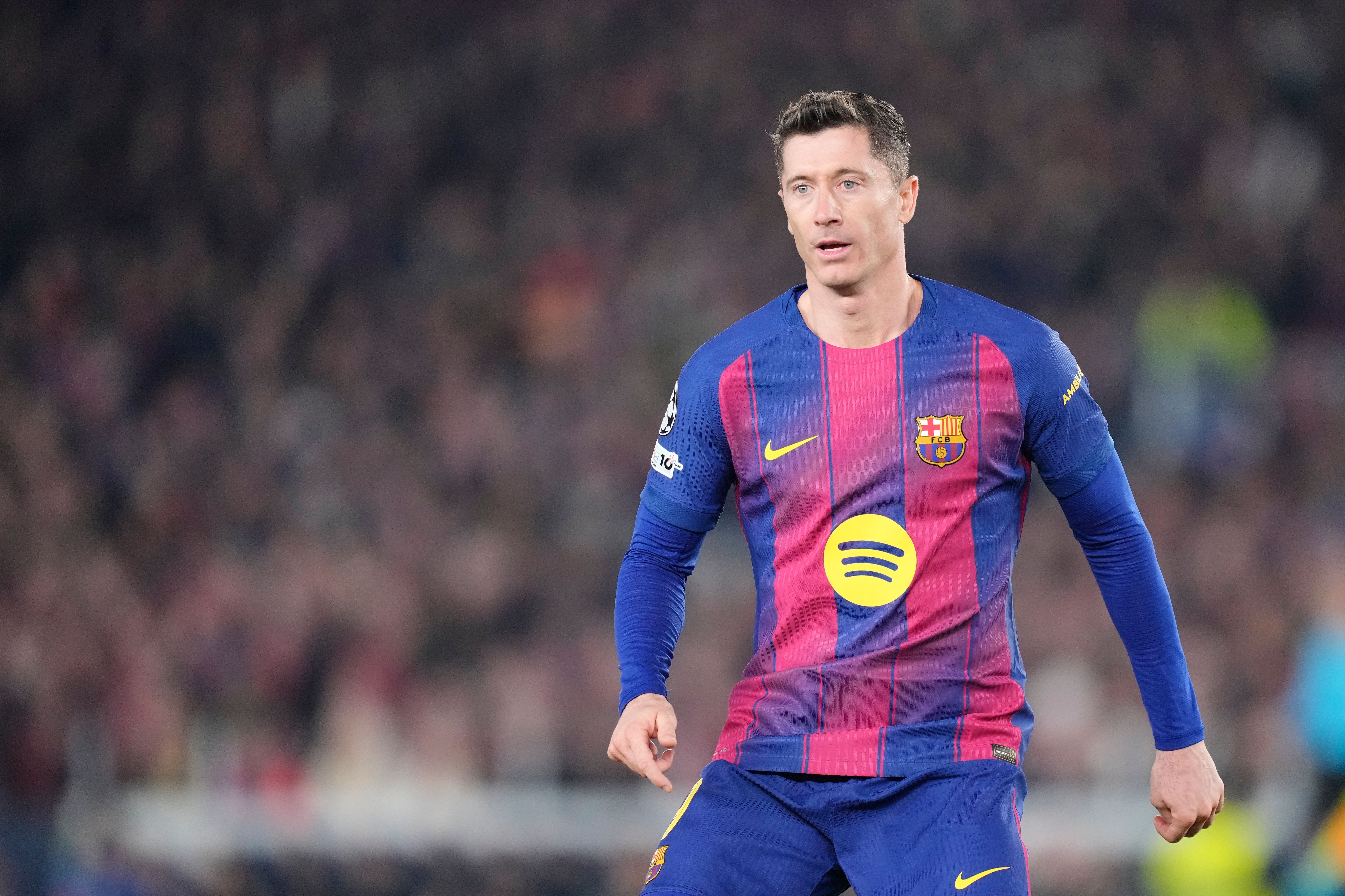 江南体育唯一官方网站-罗马诺：莱万很快决定俱乐部和国家队未来，巴萨提供1年合同+降薪